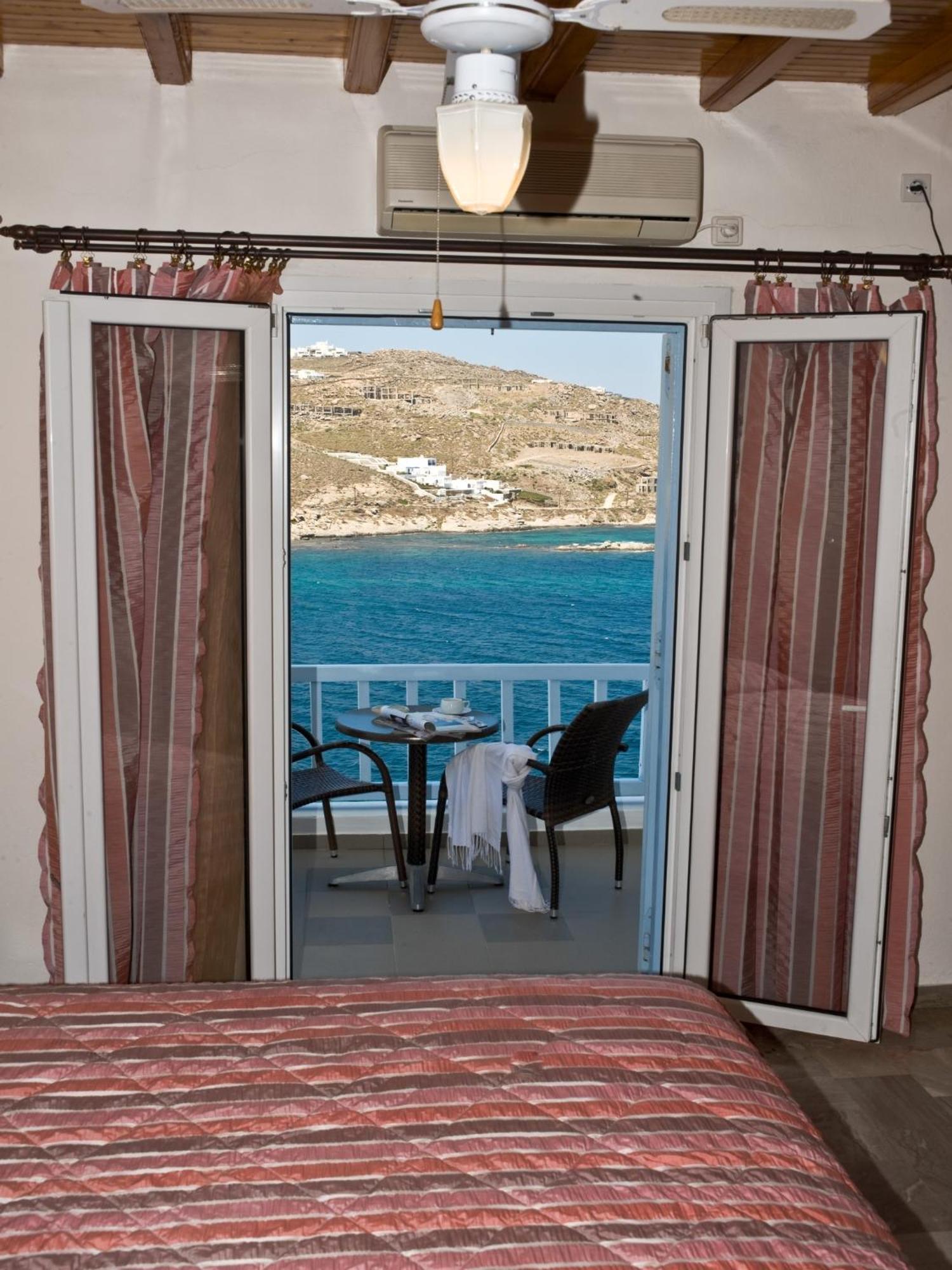 Vana Holidays Ornos  Pokoj fotografie