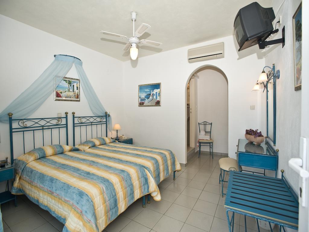 Vana Holidays Ornos  Pokoj fotografie
