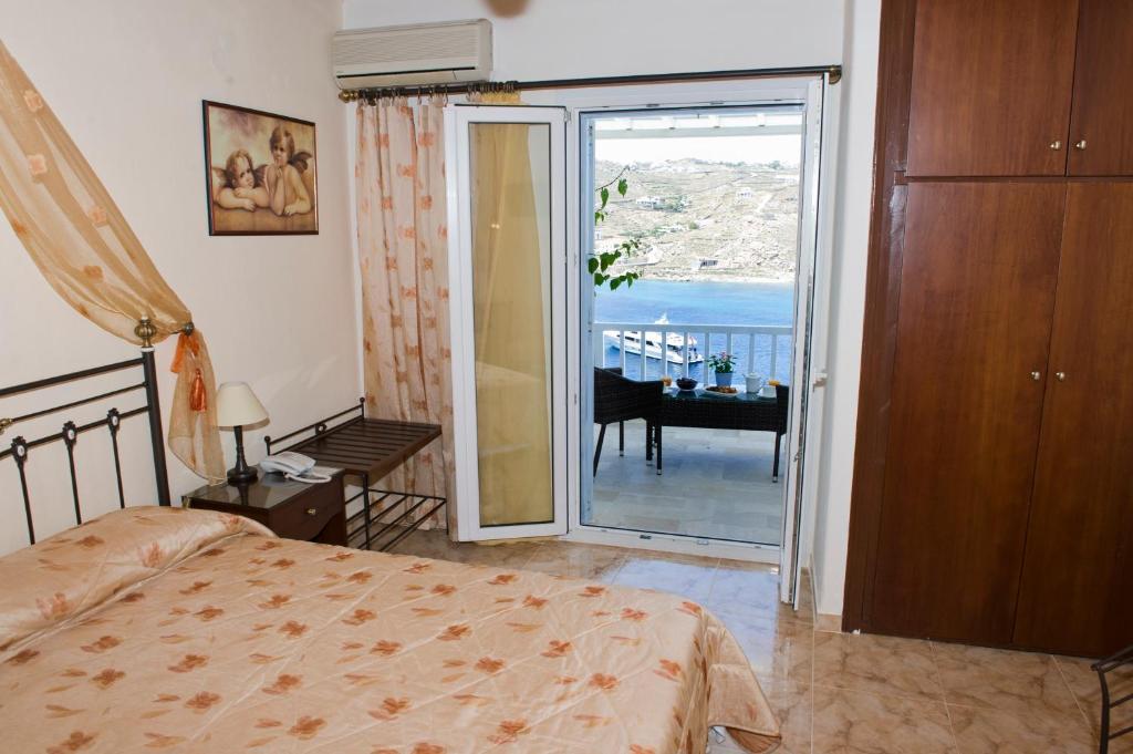 Vana Holidays Ornos  Pokoj fotografie