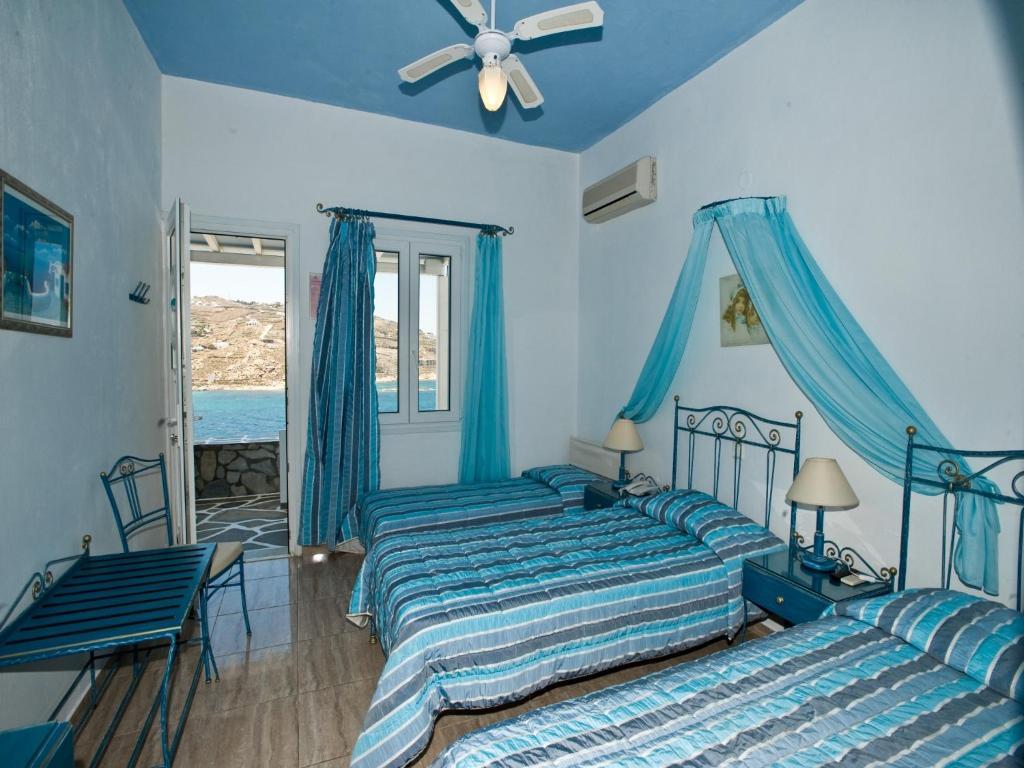 Vana Holidays Ornos  Pokoj fotografie